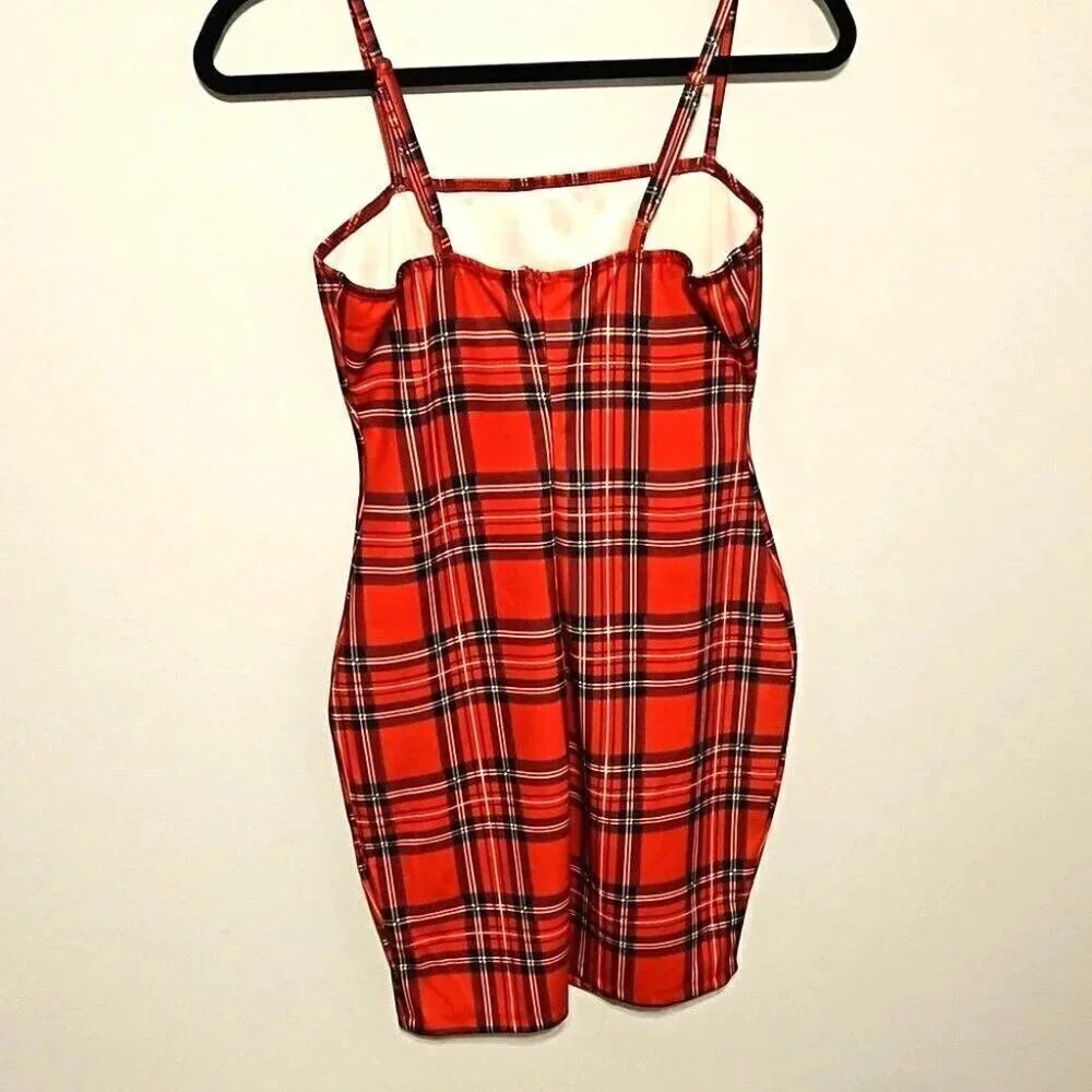 Red Plaid Bodycon‎ Mini Dress Juniors Size Small with adjustable straps - Picture 2 of 7